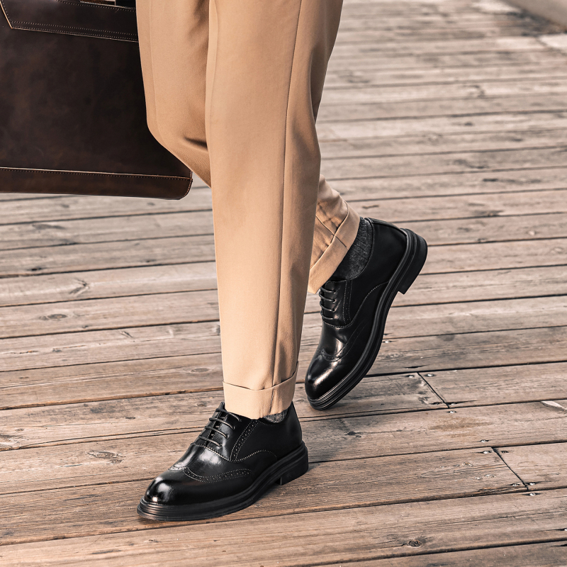 Kožne brogue cipele s unutarnjim povećanjem visine, 8 cm i 6 cm, prozračne, poslovno formalne za muškarce, sjajna završnica, za sve sezone