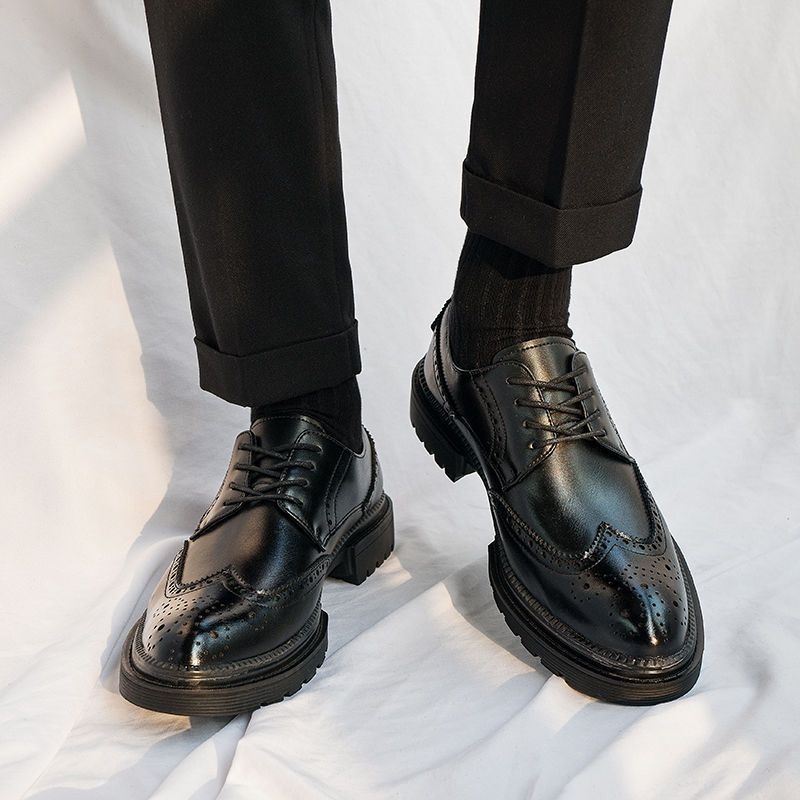 Muške kožne cipele s ukrasom brogue, crne, poslovne formalne, britanski stil, cipele za mladoženju s povećanjem visine