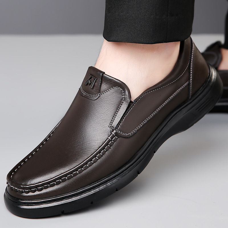 Ανδρικά casual loafers από γνήσιο δέρμα, slip-on, διατρητά καλοκαιρινά επαγγελματικά παπούτσια με μαλακή σόλα