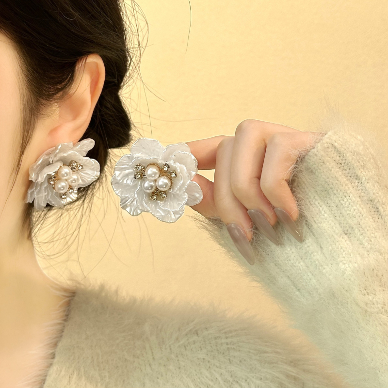 Francuski stil 3D cvjetne naušnice za žene — nježne, elegantne, retro luksuz