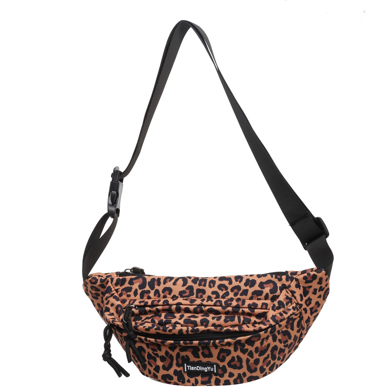 Damska crossbody torbica s leopard uzorkom, korejskog stila, svestrana za pojas i torzo