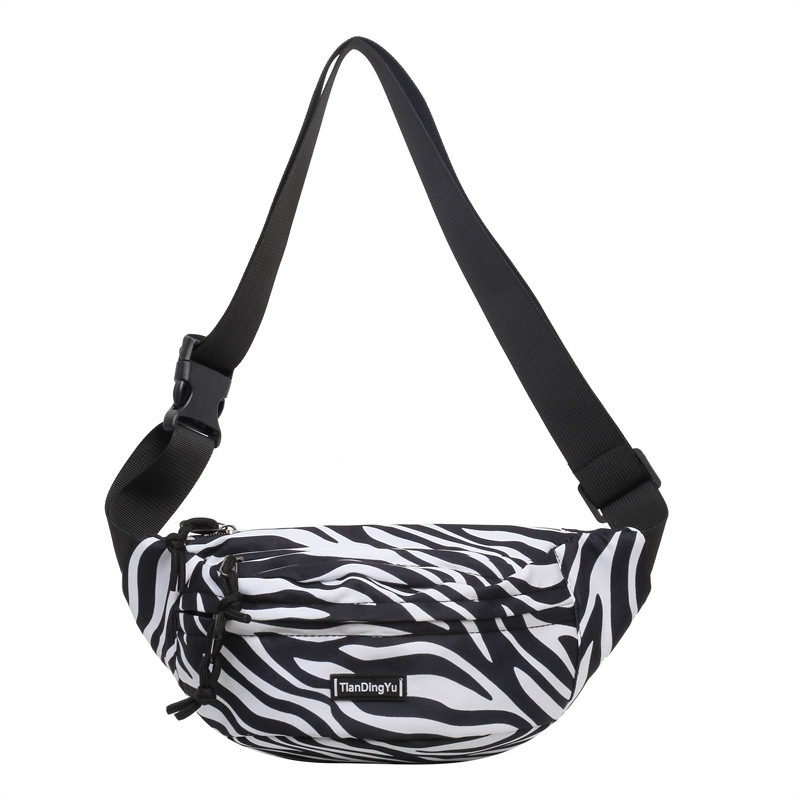 Damska crossbody torbica s leopard uzorkom, korejskog stila, svestrana za pojas i torzo