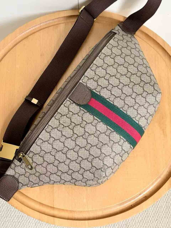 2026 unisex torba za pas i prsa od PVC s reljefnom teksturom, velika kapaciteta
