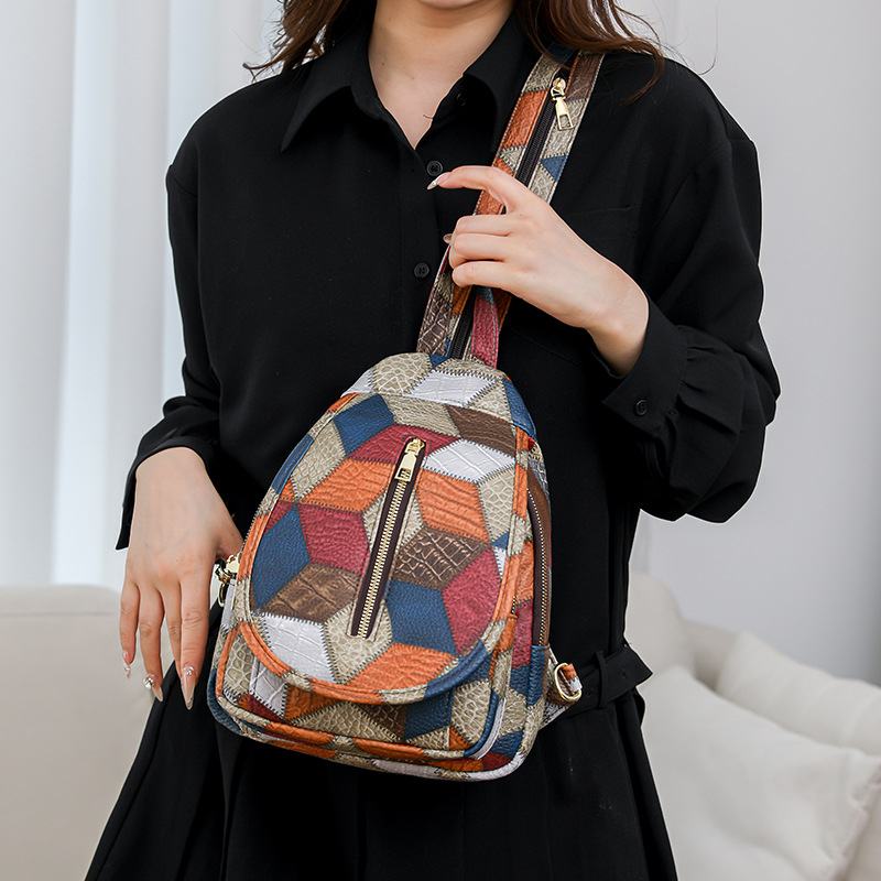 2025 nova retro torba preko ramena od mekane kože s patchwork šavovima u kontrastnim bojama, crossbody torba s velikim kapacitetom za žene