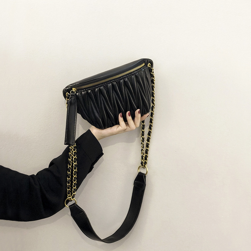 Ženska mala plisirana torba za struk, ljetni model 2026, moderna i svestrana crossbody torba