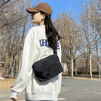 Ženski crossbody torba od Oxford platna, mala torba za struk, casual, proljeće-ljeto 2025