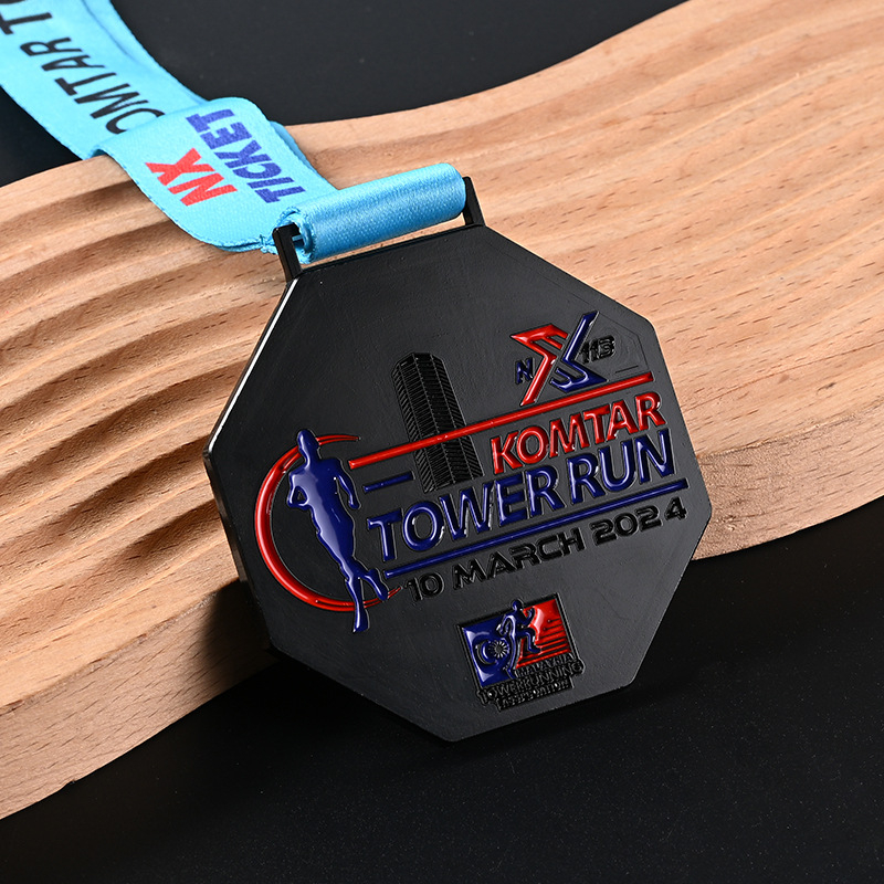 Metalna medalja za maraton s emajl pločom za školska natjecanja u atletici