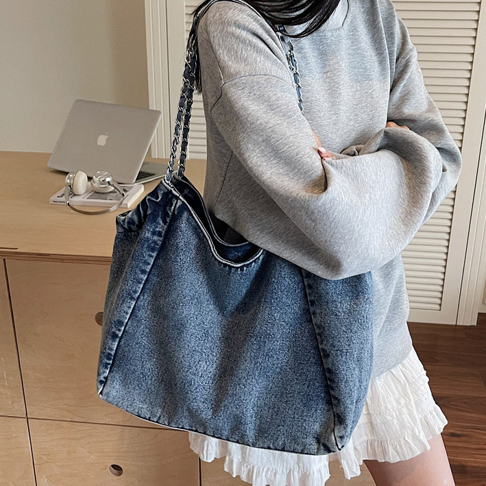 Denim tote torba s lančanim remenom, velika kapaciteta, ženska torba, proljeće 2025