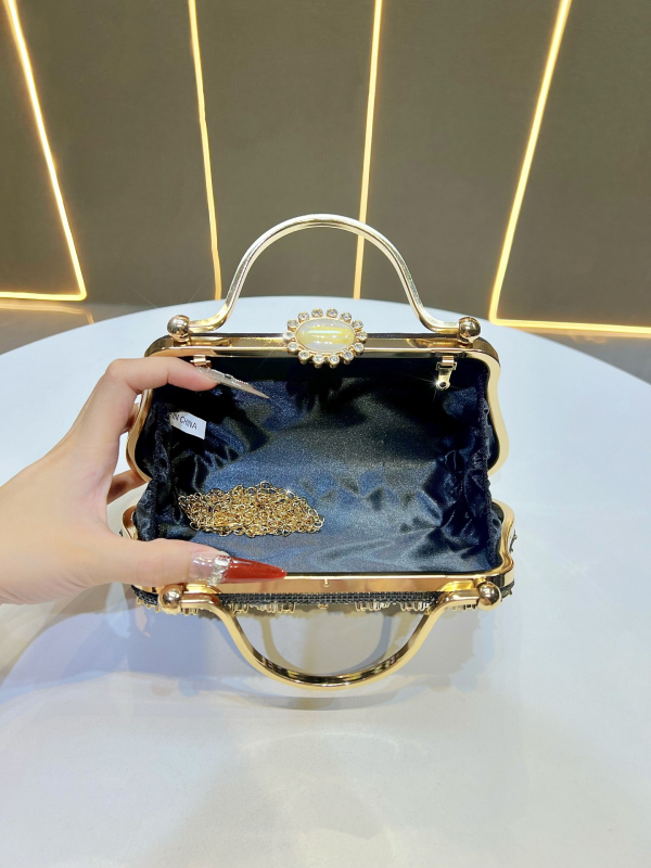 Nova luksuzna večernja torbica sa kristalima, ručna i preko ramena, elegantan večernji clutch