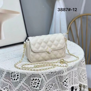Jacques ženska crossbody torbica od PU, mala, vodoravni kvadratni oblik s rombom šavom, lančani remen, zatvaranje preklopom, poliester podstava, unutarnja džep s zipom, gradski minimalistički stil, jesen 2025