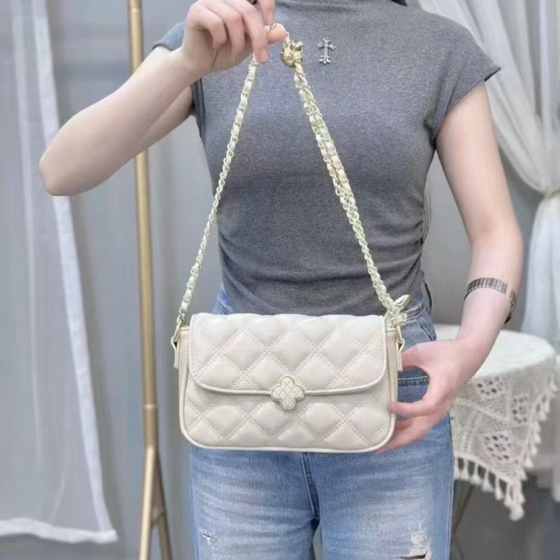 Jacques ženska crossbody torbica od PU, mala, vodoravni kvadratni oblik s rombom šavom, lančani remen, zatvaranje preklopom, poliester podstava, unutarnja džep s zipom, gradski minimalistički stil, jesen 2025