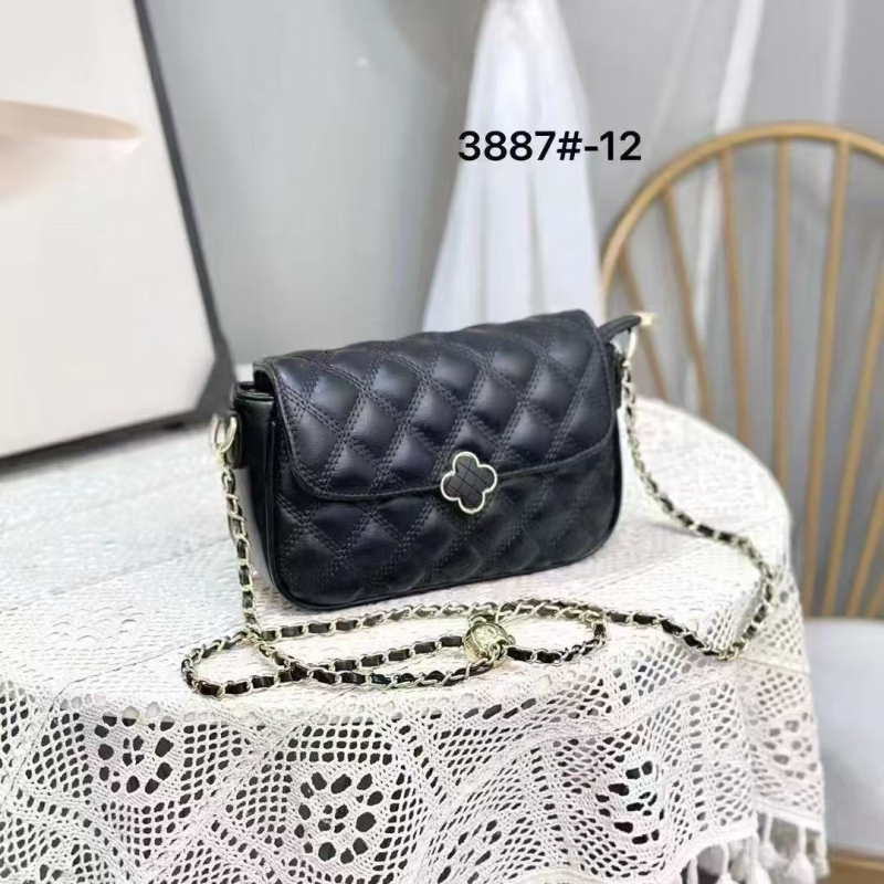 Jacques ženska crossbody torbica od PU, mala, vodoravni kvadratni oblik s rombom šavom, lančani remen, zatvaranje preklopom, poliester podstava, unutarnja džep s zipom, gradski minimalistički stil, jesen 2025