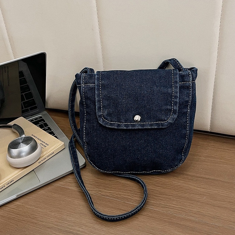 Džins Crossbody torbica s preklopom, korejskog stila, casual i svestrana, za telefon, umjetničkog i trendovskog izgleda.