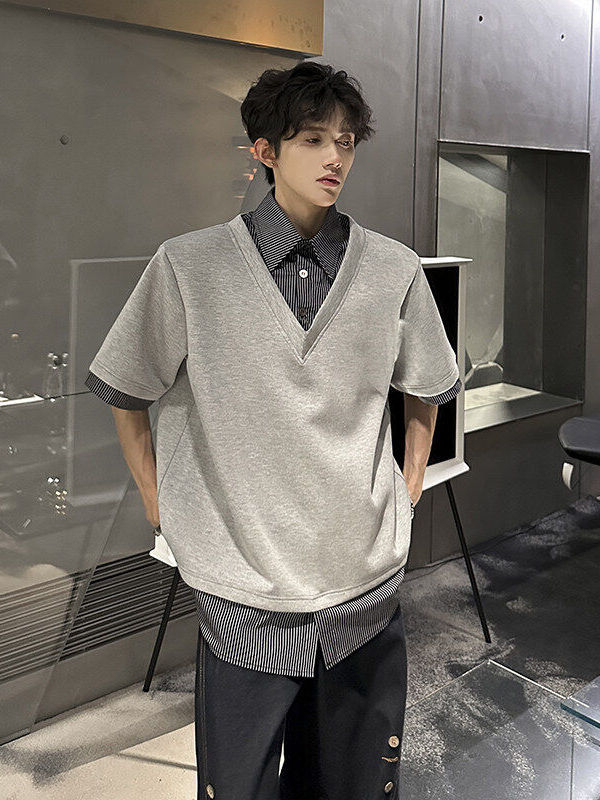 Ανδρικό κοντομάνικο T‑shirt με patchwork γιακά, ψεύτικος διπλός σχεδιασμός, αμερικανικό streetwear