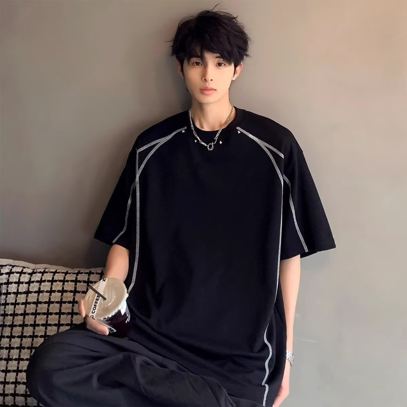 Ανδρικό T‑shirt με πτώση ώμου, καλοκαιρινό στυλ High Street, σχεδίαση γραμμών σε αντίθεση, στρογγυλός λαιμός, κοντά μανίκια