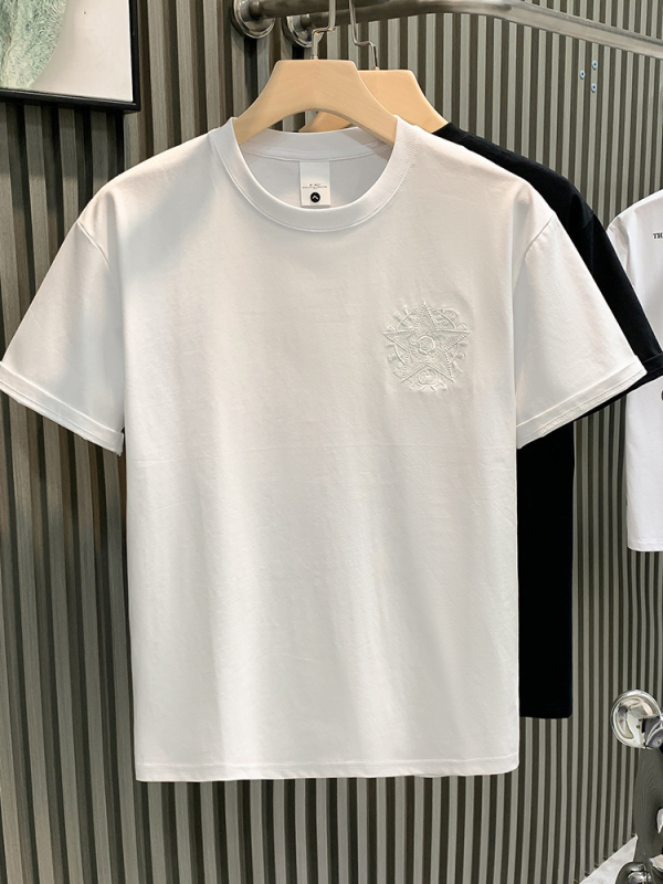 Αντρικό καλοκαιρινό T‑shirt με κέντημα και γεωμετρικό μοτίβο ζακάρ, κοντό μανίκι, στρογγυλή λαιμόκοψη