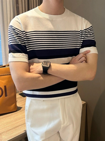 Ανδρικό πλεκτό T-shirt με ρίγες και αντίθεση χρωμάτων, κοντό μανίκι, στρογγυλός λαιμός, καλοκαίρι, υψηλής ποιότητας business casual