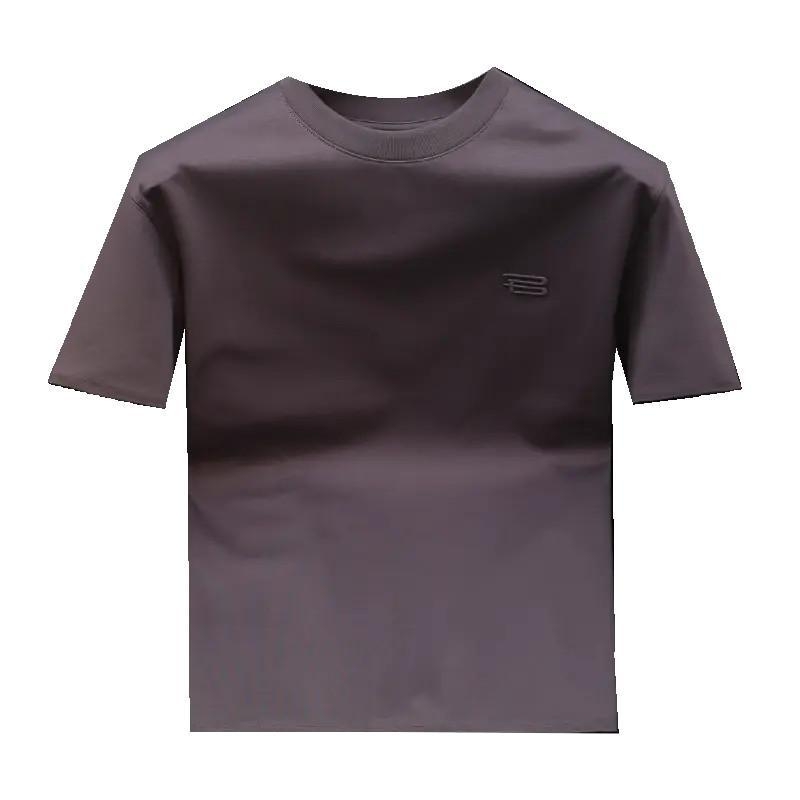 Ανδρικό βαμβακερό T‑shirt με στρογγυλό λαιμό, κοντομάνικο, μονόχρωμο με γεωμετρικό εκτύπωμα, καλοκαίρι 2026