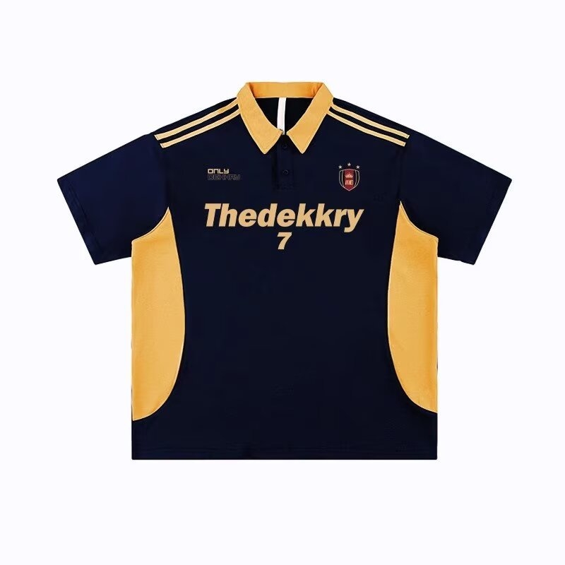 Muško ljetno T-shirt s blokovima boja, kratkim rukavima, opušten kroj, udobna, retro američki stil, poliester