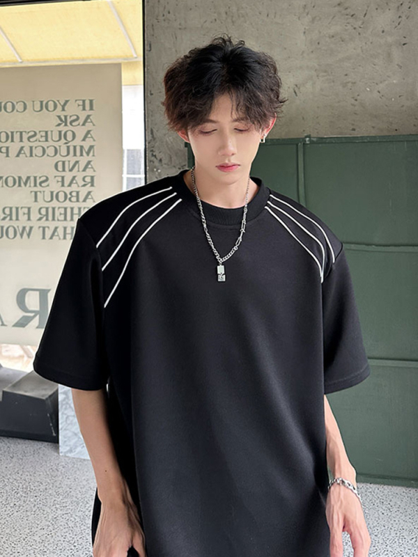 Αντρικό T‑shirt με επένδυση στους ώμους, καλοκαιρινός σχεδιασμός, CleanFit, ελαφριά πολυεστερική ανάμειξη, κοντά μανίκια, στρογγυλός λαιμός, καθημερινή χρήση