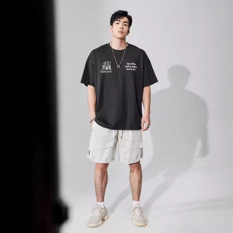 Muški kratkih rukava T-shirt u korejskom stilu, ljeto 2024, udoban kroj, okrugli izrez, otisak, casual komad