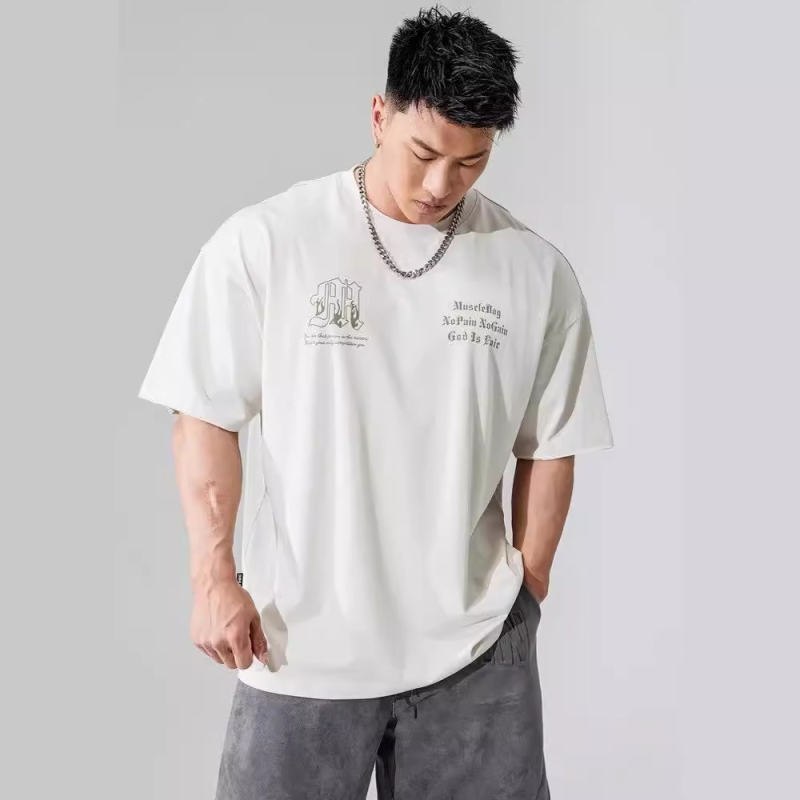 Muški kratkih rukava T-shirt u korejskom stilu, ljeto 2024, udoban kroj, okrugli izrez, otisak, casual komad