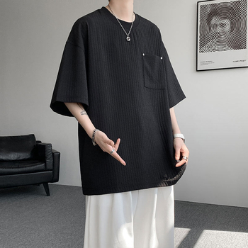 Muški T-shirt kratkih rukava s teksturiranim ice-silk materijalom, ljeto, ležerni kroj, jedne boje, casual.