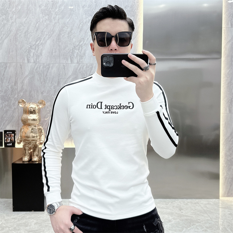 Ανδρικό μακρυμάνικο βάσης T‑shirt με επένδυση φλίς, κεντημένα γράμματα, στενή γραμμή, λαιμό μισού ύψους