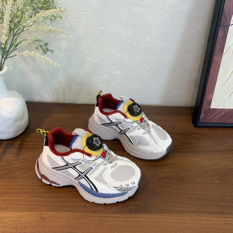 2025 nove dječje tenisice s flis podstavom, mrežastim gornjim dijelom, dizajn s rotirajućom kopčom, tople i udobne za dječake i djevojčice (Dad Shoes stil)