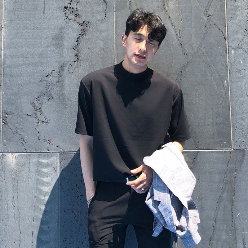 Ανδρικό κοντομάνικο T-shirt με μισό λαιμό, σε στυλ Κορέας, λευκό, ελαφρύ βαμβάκι