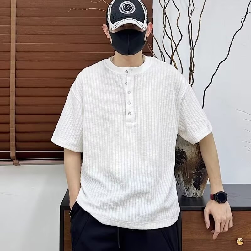 Αντρικό T-shirt με λαιμό Henley, κοντά μανίκια, καλοκαιρινή νέα γραμμή, υψηλής ποιότητας, άνετη, διαπνέουσα υφή