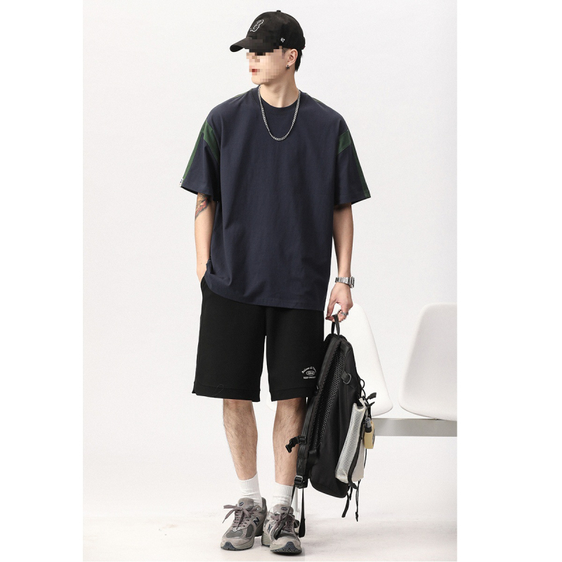 Ανδρικό T-shirt με κοντά μανίκια, patchwork και color-block, χαλαρή γραμμή, καλοκαίρι 2026, ευέλικτο τοπ