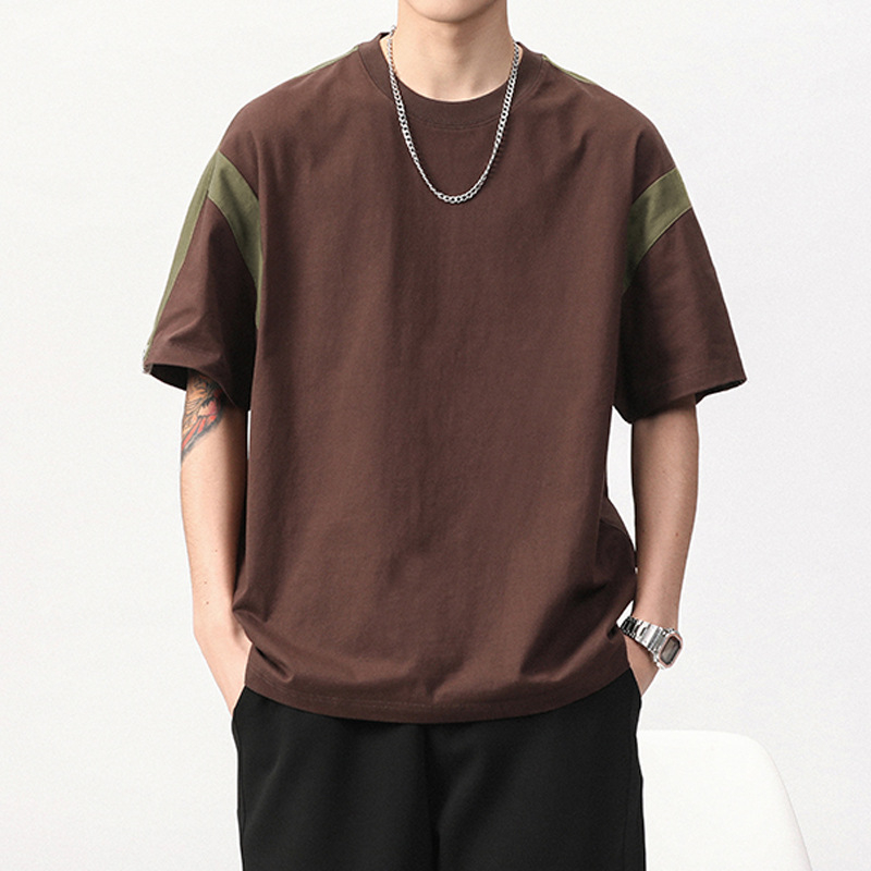 Ανδρικό T-shirt με κοντά μανίκια, patchwork και color-block, χαλαρή γραμμή, καλοκαίρι 2026, ευέλικτο τοπ