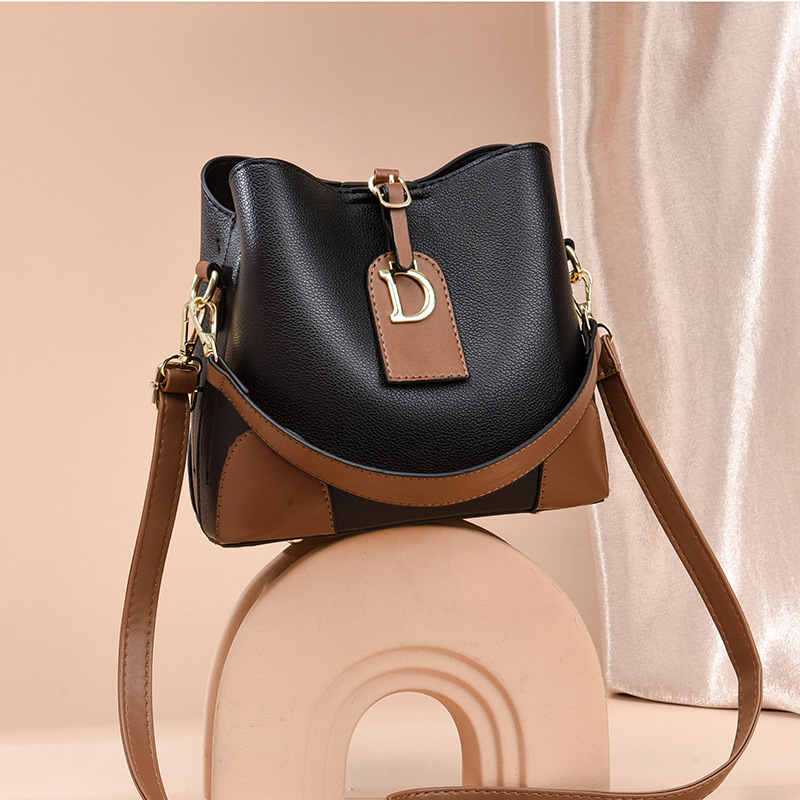 Ženska crossbody torba od PU, bucket stil, mala veličina, proljeće-ljeto, streetwear