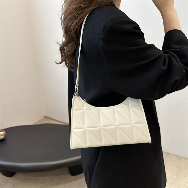 Nova modna torbica za rame, jednobojna, luksuzna ženska crossbody torbica, mala torbica s kariranim uzorkom