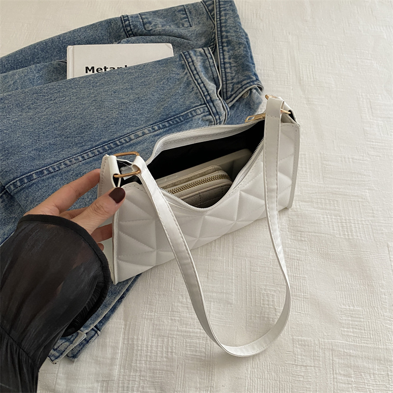 Nova modna torbica za rame, jednobojna, luksuzna ženska crossbody torbica, mala torbica s kariranim uzorkom