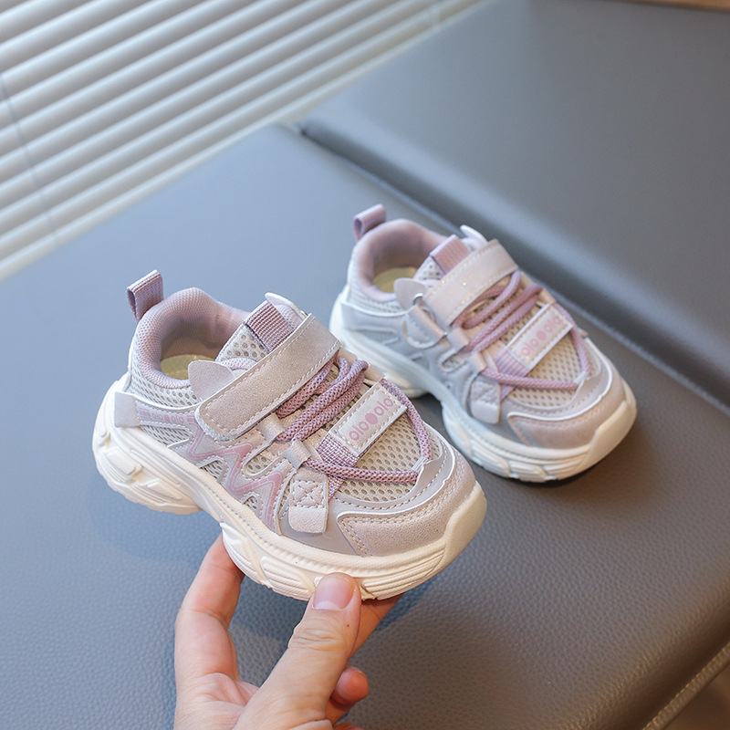 Proljetne dječje tenisice 2026, prozračan dvostruki mrežasti gornji dio, unisex, anti-slip mekana potplat, Velcro zatvarač