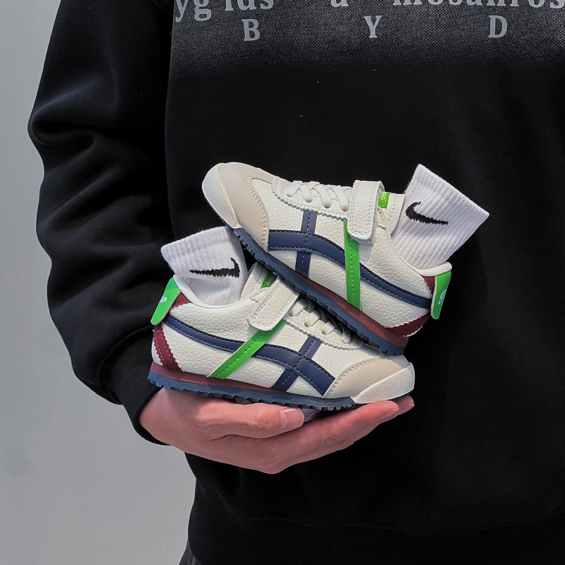 Dječje tenisice od prave kože sa Velcro kopčom, proljeće 2026, unisex, korejskog stila casual sportske tenisice, gumeni potplat protiv klizanja