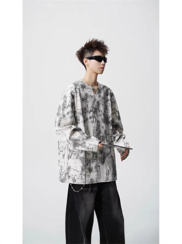 Férfi Corduroy anyagú V-nyakú alapfelső, Tie-Dye minta, lazább szabás, ősz 2025