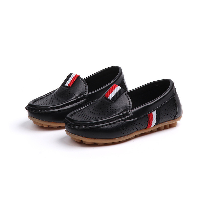 Gyerekeknek készült bőrcipő, puha talpú slip-on, tavasz–ősz 2025