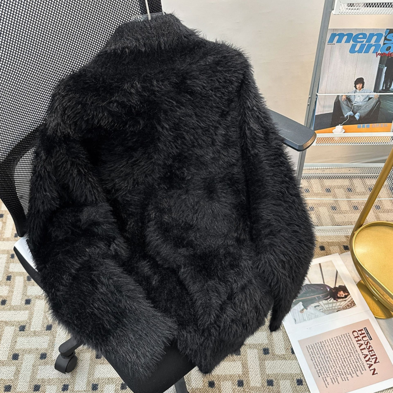 Ανδρικός πουλόβερ σε κορεατικό στυλ, χρώμα βερίκοκο, με κουμπωτό γιακά τύπου polo, μαλακό πλεκτό με εσωτερική επένδυση Mink Cashmere