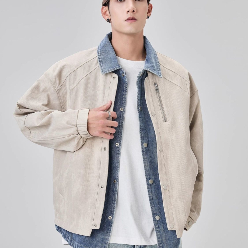 Férfi denim patchwork dzseki galléros dizájnnal, dekonstrukciós dizájn, trendi márka, lazább casual dzseki
