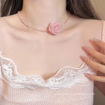 Ogrlica s mrežastom ružom za žene, choker s perlama i umjetnim kristalom
