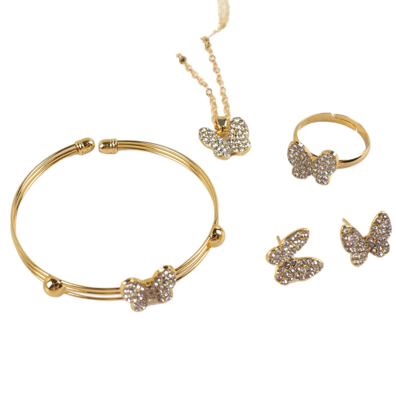 Set nakita s leptir motivom: naušnice, ogrlica, narukvica i prsten; četverodjelni set, ženski stil inspiriran korejskom modom, ljeto 2025