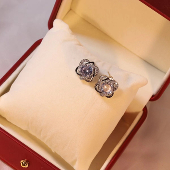 Set ogrlice i naušnica s dvostrukim srcem od titan čelika, dijamantno obrađeno, uvijen lanac