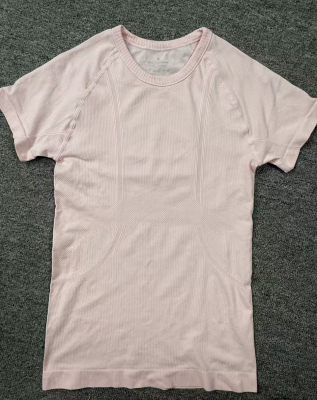Tricou de yoga din nailon, mâneci scurte, croială strânsă, fără cusături, respirabil, uscare rapidă, pentru antrenament și purtare zilnică