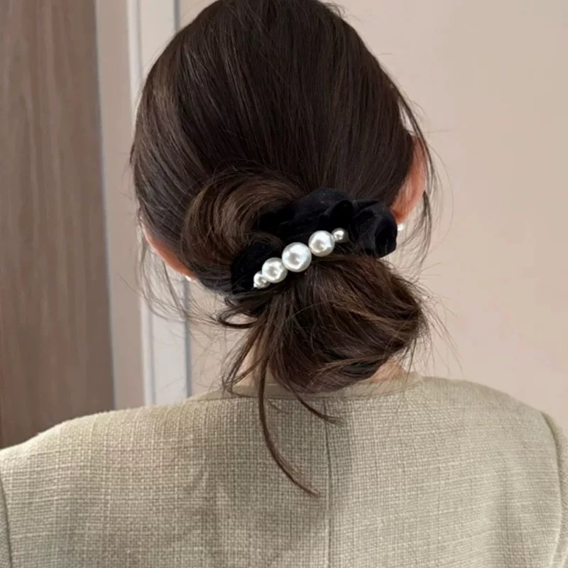 Scrunchie od velura s perlama, korejski stil princeze, luksuzan dojam, pogodna za niski čvor, elegantan dodatak za kosu