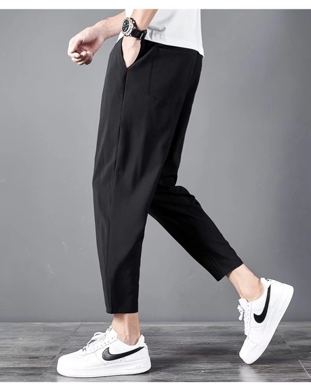 Muške ljetne sportske hlače, tanki Ice-Silk materijal, opušten kroj, cropped duljina, manžetna