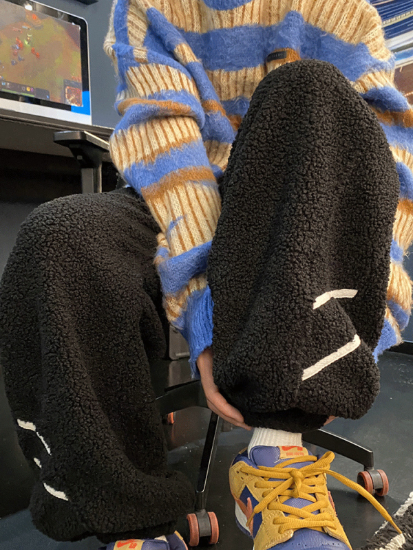 Férfi téli jogger nadrág fleece-beléssel, belső fleece-sel, extrém hidegre (-40°C).