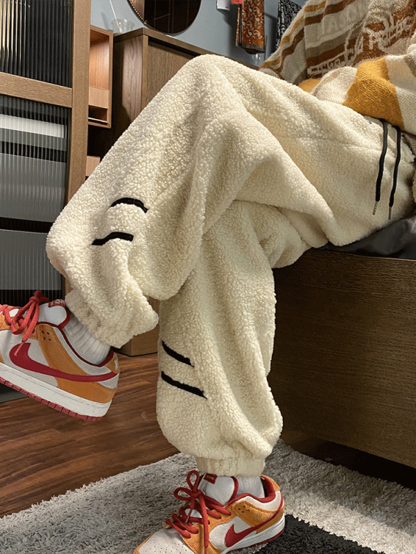 Férfi téli jogger nadrág fleece-beléssel, belső fleece-sel, extrém hidegre (-40°C).